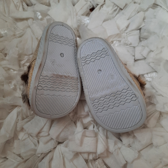 4 / $20 Kawaii Cat Crib Shoes Slip On Kitty Faux Fur Leopard Print Trim Baby 2 - Picture 6 of 8